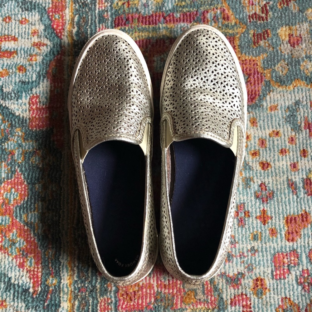 Light gold Sperry flats